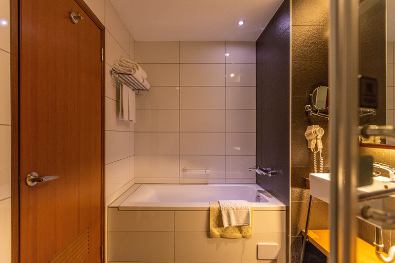 Bathroom 4, Hualien Toong Mao Resort, Hualien