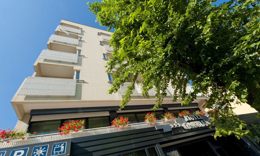 Exterior & Views 2, Hotel Gabbiano, Rimini