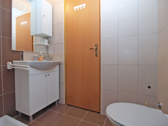 Bathroom 3, Apartments Elvis 1299, Vrsar