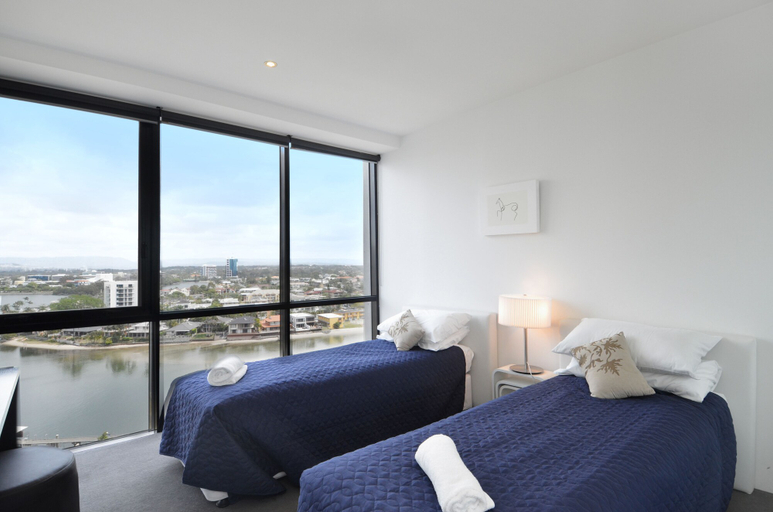 Bedroom 3, Circle on Cavill - HR Surfers Paradise, Gold Coast