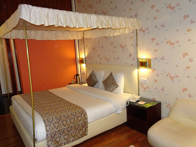 Bedroom 3, Honeymoon Inn, Shimla