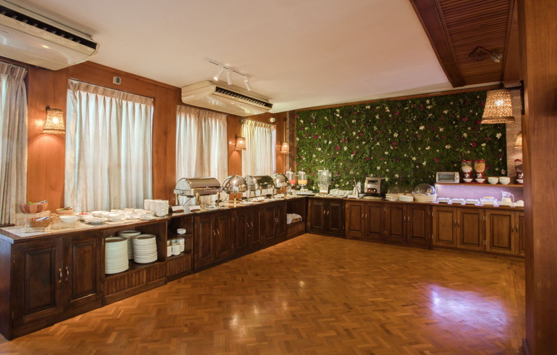 Food & Drinks 5, Shwe Ingyinn Hotel, Mandalay
