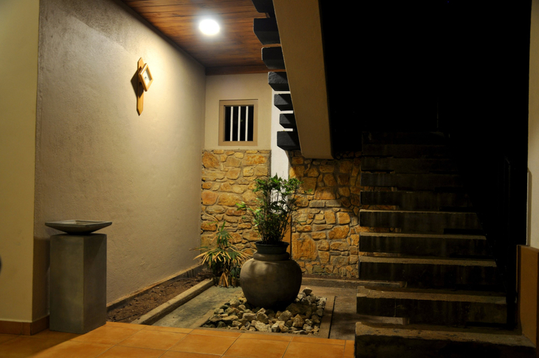 Others 4, Sithu Villa Hikkaduwa, Hikkaduwa
