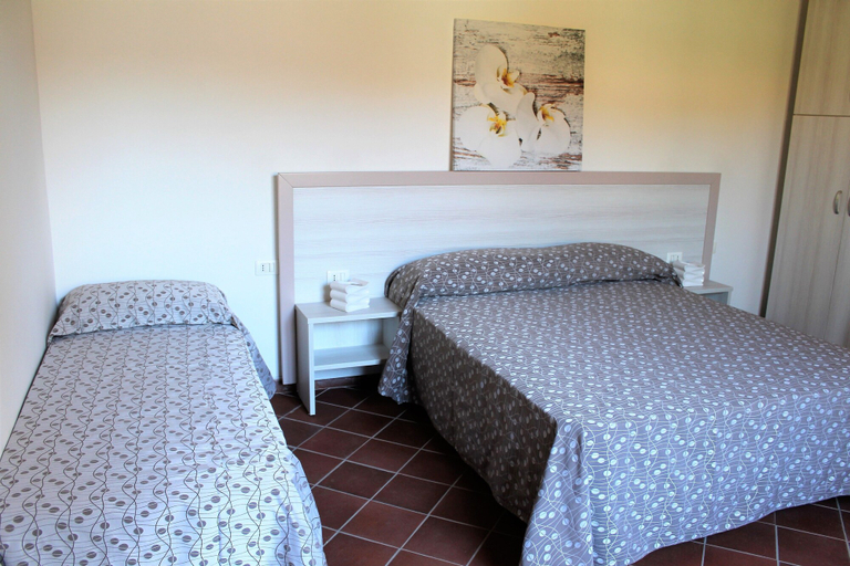 Bedroom 2, Pompei Hostel Suites & Breakfast Deluxe, Napoli