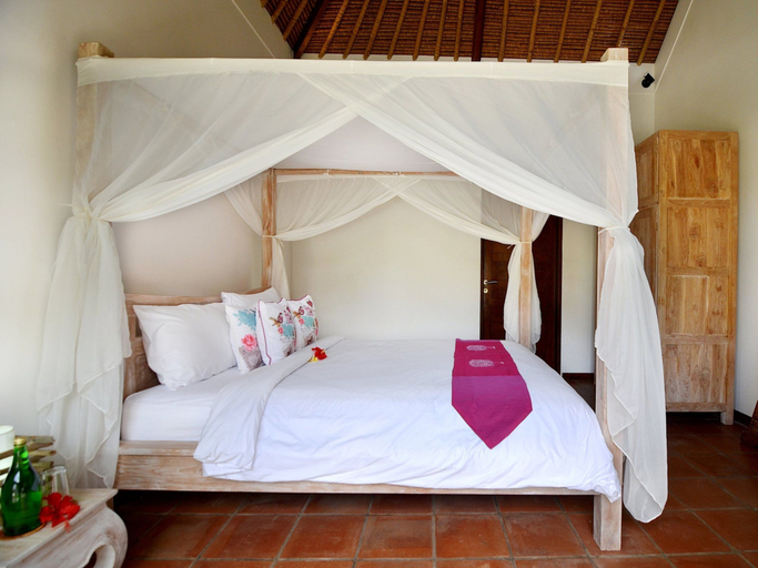 Bedroom 3, Villa Candi Kecil Tujuh by Villa Finder, Gianyar