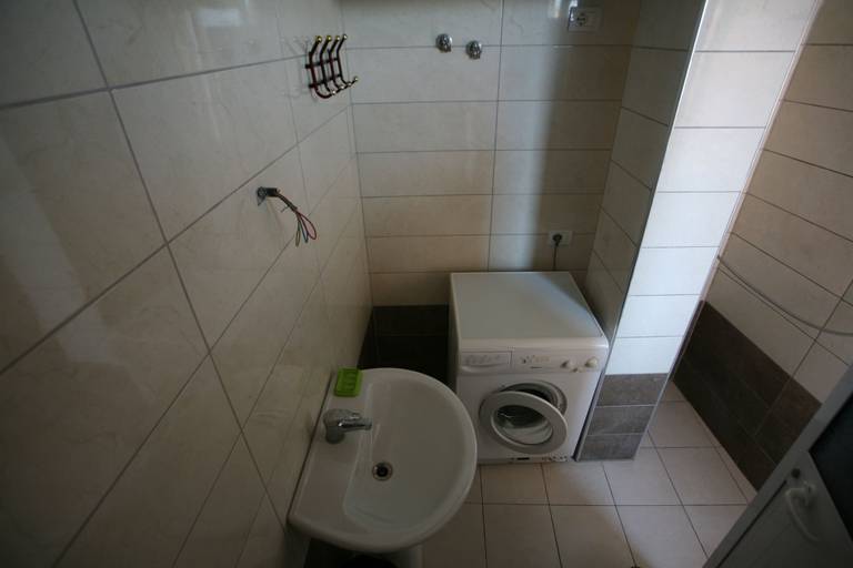 Bathroom 5, Kultura Hostel, Shkodrës