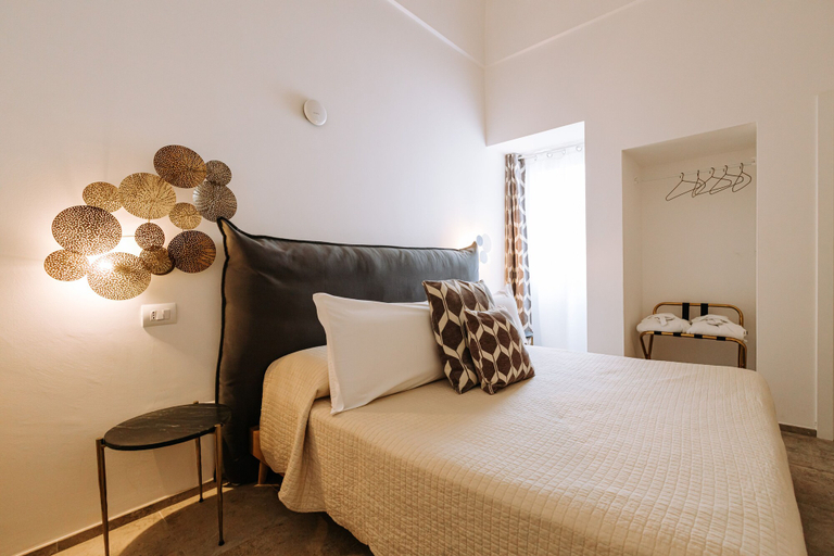 Bedroom 2, Suite1212 Pirrelli, Bari