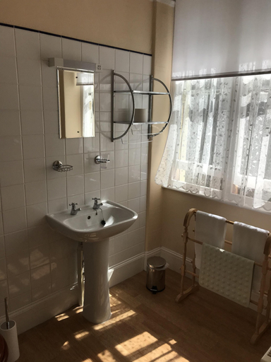Bathroom 3, Lorna Doone House, Devon