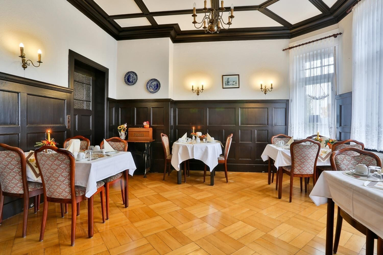 Food & Drinks 5, Hotel & Pension Villa Camenz, Rostock