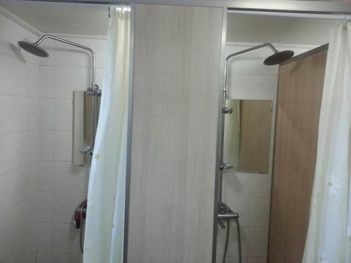 Bathroom 4, Hwaseong Guest House - Hostel, Suwon