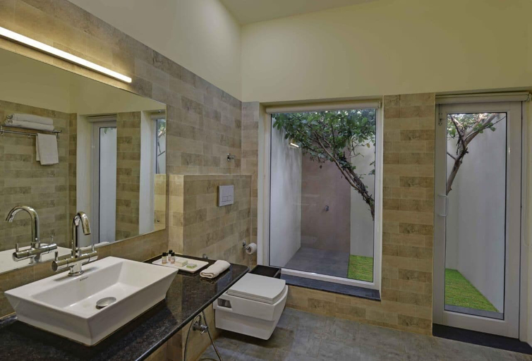 Bathroom 3, Ranthambore Tiger Inn Comfort Resort, Sawai Madhopur
