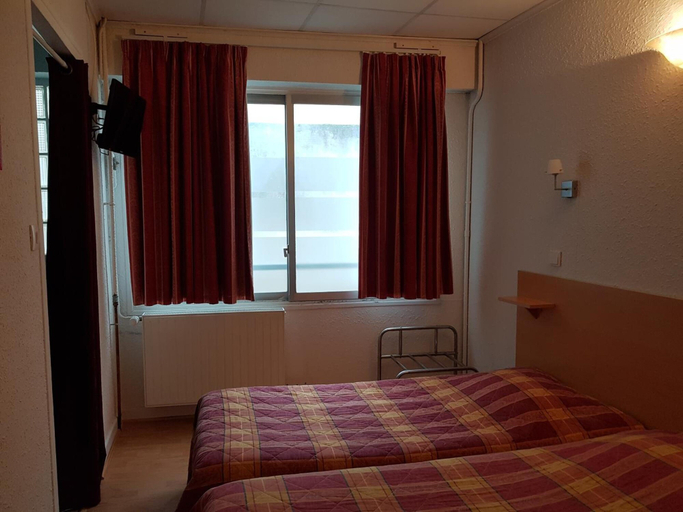 Bedroom 4, Hotel Saint Paul, Meuse