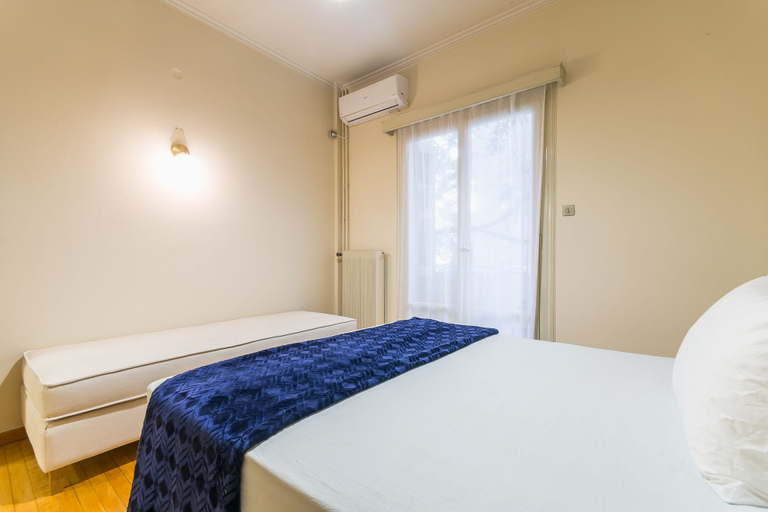 Bedroom 3, Victoria Queens Paradise Apartments, Attica