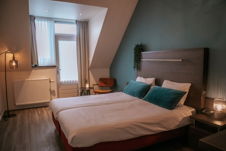Bedroom 4, Moeke Mooren, West Maas en Waal