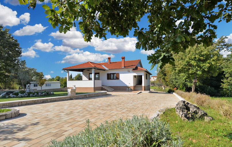 Exterior & Views 2, Apartment 1561, Žminj