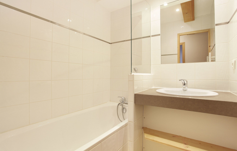 Bathroom 4, Résidence Odalys Les Belles Roches, Savoie