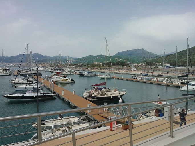 Others 5, Yacht Suite Salerno, Salerno