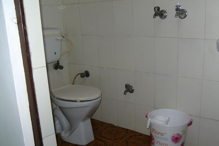Bathroom 3, Hotel Grace Agra, Agra