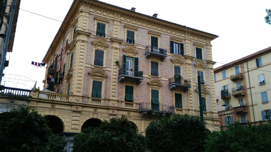 Exterior & Views 2, La Branda Brin Guest House, La Spezia