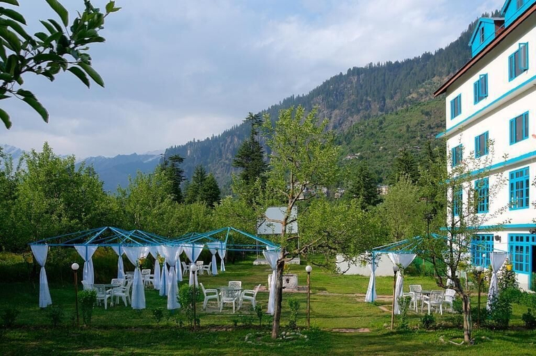 Exterior & Views 2, Treebo Trend Celebriti Manali, Kullu