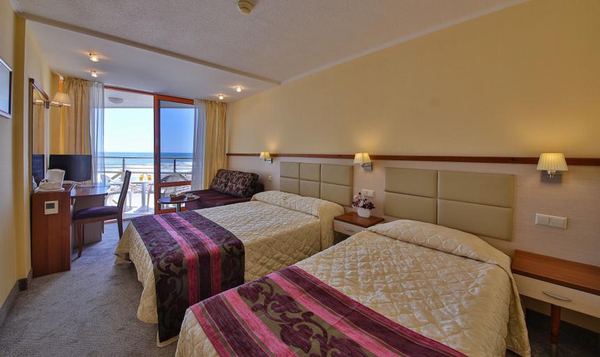 Bedroom 3, Hotel Kaliakra Beach - Ultra All Inclusive, Balchik