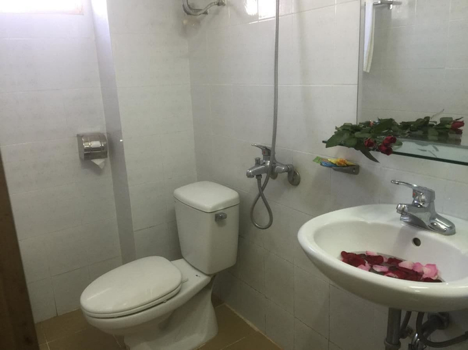 Bathroom 5, Thu Guest House, Ninh Bình