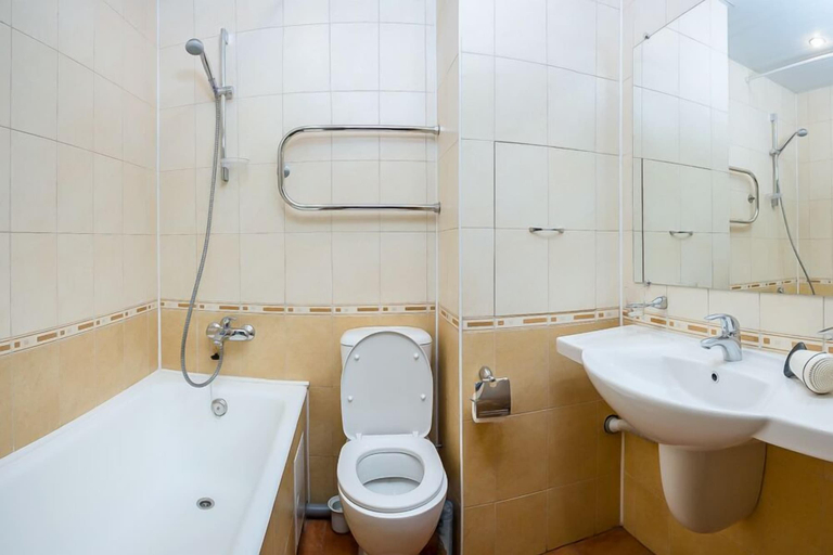 Bathroom 2, Khoroshevskaya Hotel, North-Western