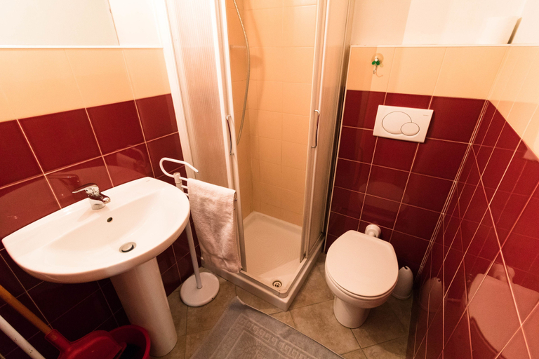 Bathroom, Mono Verde, Torino