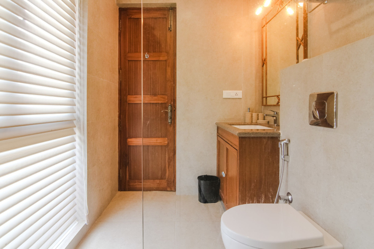 Bathroom 4, Sol Banyan Villa, North Goa