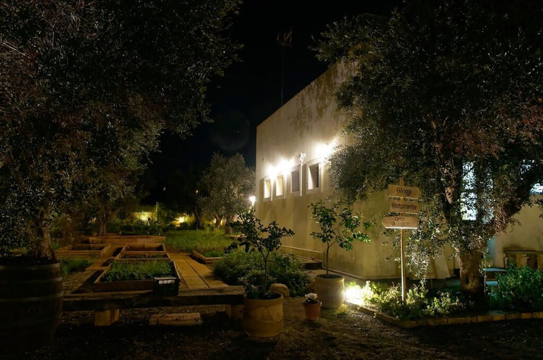 Exterior & Views 2, Agriturismo Calamate, Lecce