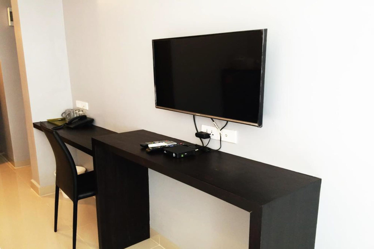 Others 5, B1 Residence, Wattana