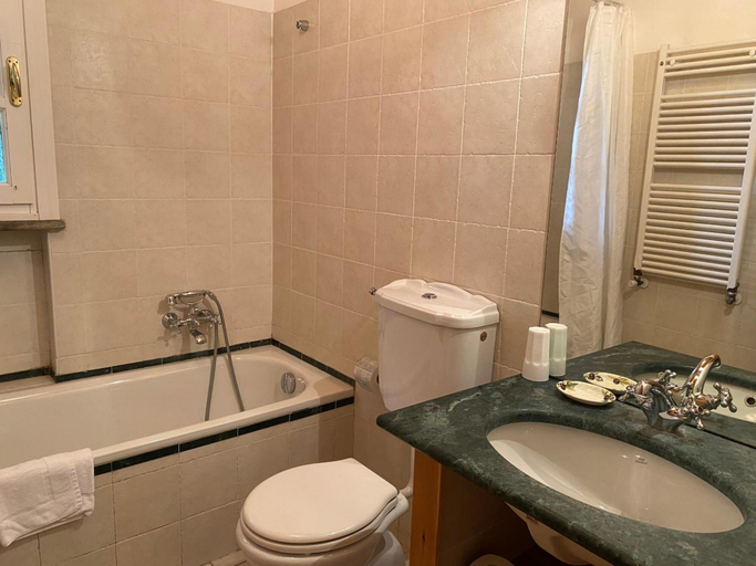 Bathroom 3, Villa Simplicitas, Como