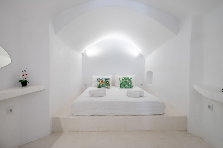 Bedroom 5, Fertimo Suites, South Aegean