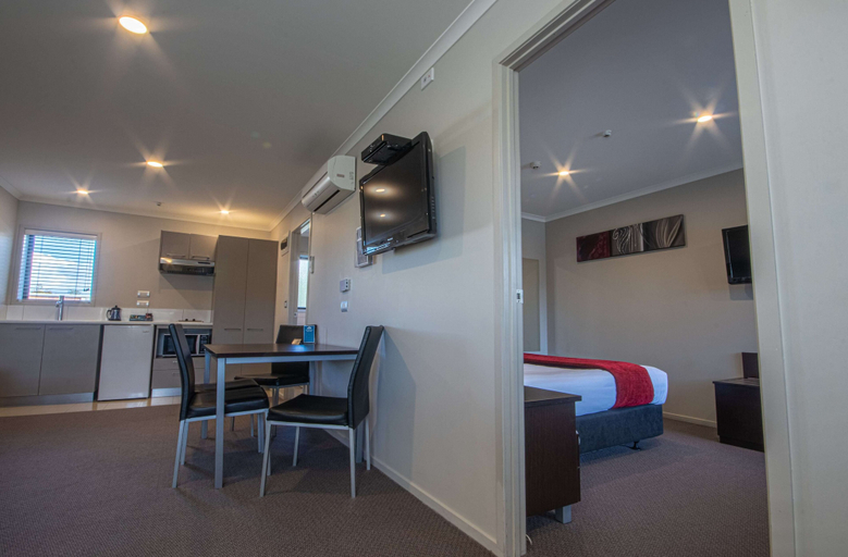 Bedroom 3, Amity Court Motel, Stratford