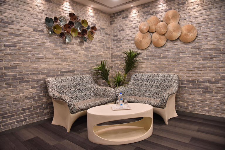 Bathroom 4, Tribecca Select, Gandhinagar