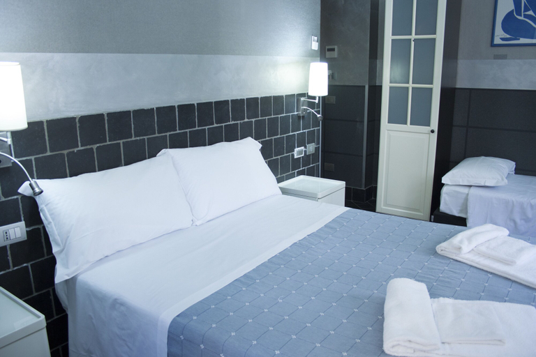Bedroom 3, Hotel Agorà, Rome