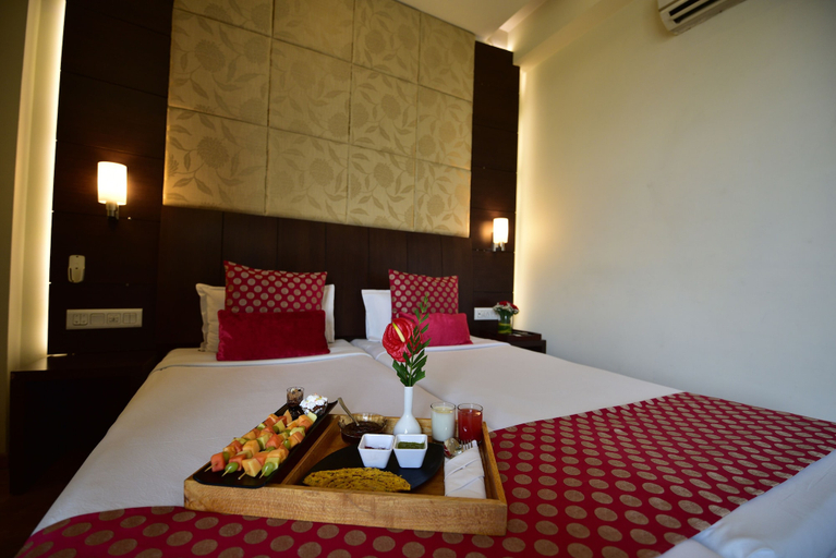 Bedroom 3, Hotel Surya Plaza, Kota