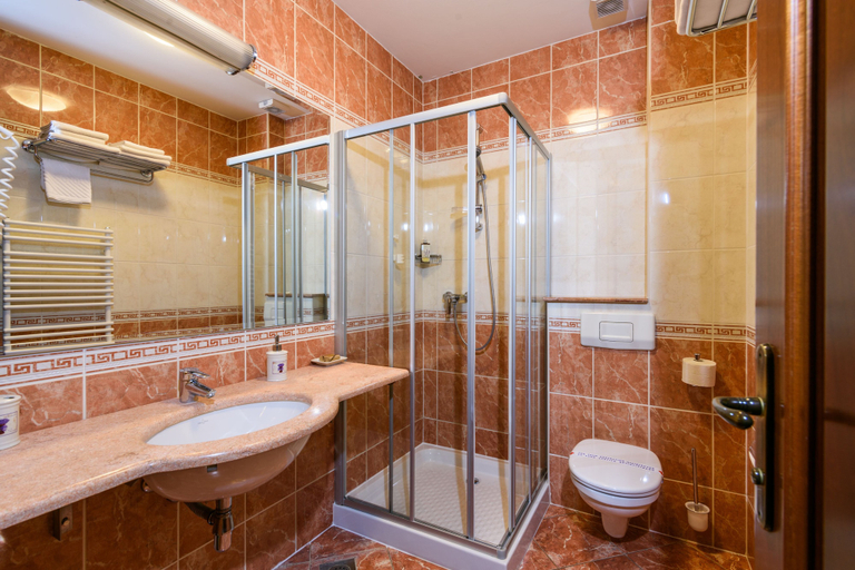 Bathroom 4, Villa Lavandula, Trogir