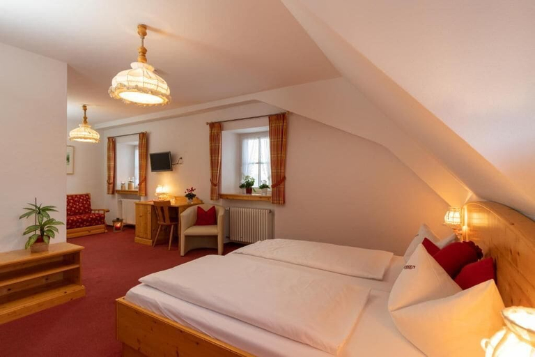 Bedroom 3, Landgasthof Bären, Breisgau-Hochschwarzwald