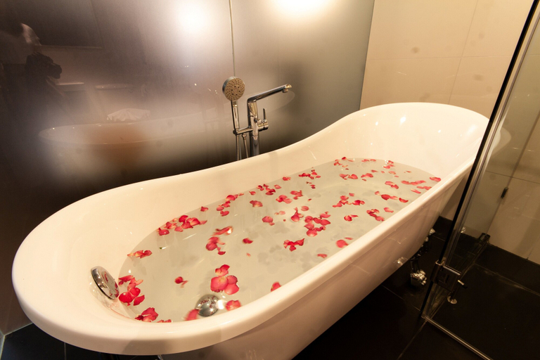Bathroom 5, The Cotai Luxury Design Hotel, Bang Bo