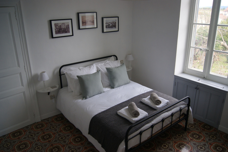 Bedroom 3, Le Petit Molière Chambres d'Hôtes, Hérault