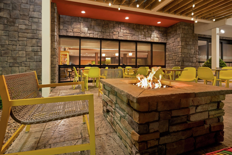Food & Drinks 4, Home2 Suites by Hilton Greece Rochester, Monroe