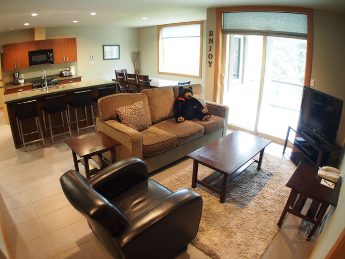 Others 5, Kookaburra Lodge by Bear Country, Thompson-Nicola