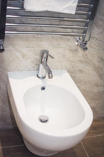 Bathroom 5, The golden keys rome, Roma