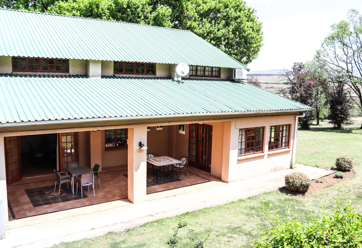 Exterior & Views 2, The Old Hatchery, Sisonke