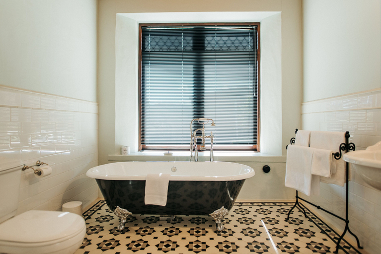 Bathroom 4, Mt Cook Lakeside Retreat, Mackenzie