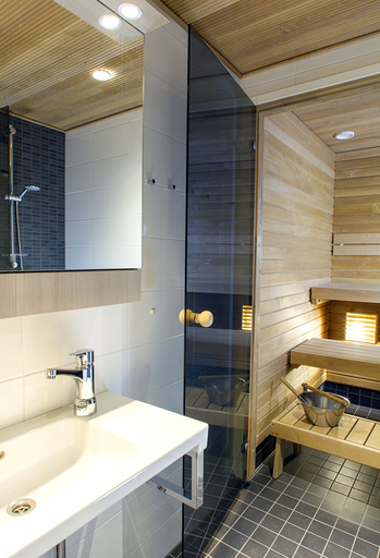 Bathroom 4, Holiday Club Katinkulta Apartments, Kainuu
