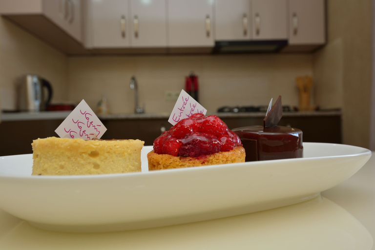 Food & Drinks 5, Apartment Dat Exx on the Marjanishvili, Tbilisi