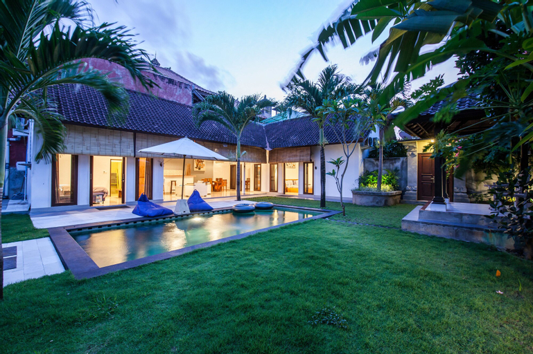 Casaluna Villa, Badung