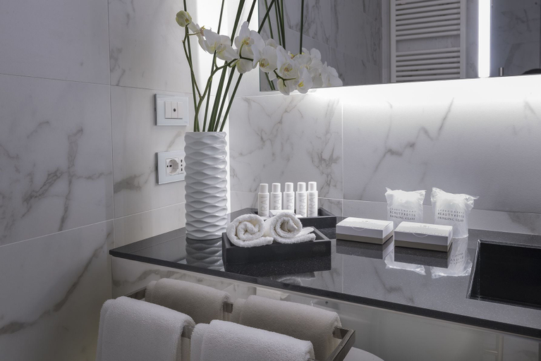 Bathroom 5, Villaverde Hotel & Resort - Wellness Spa & Golf, Udine